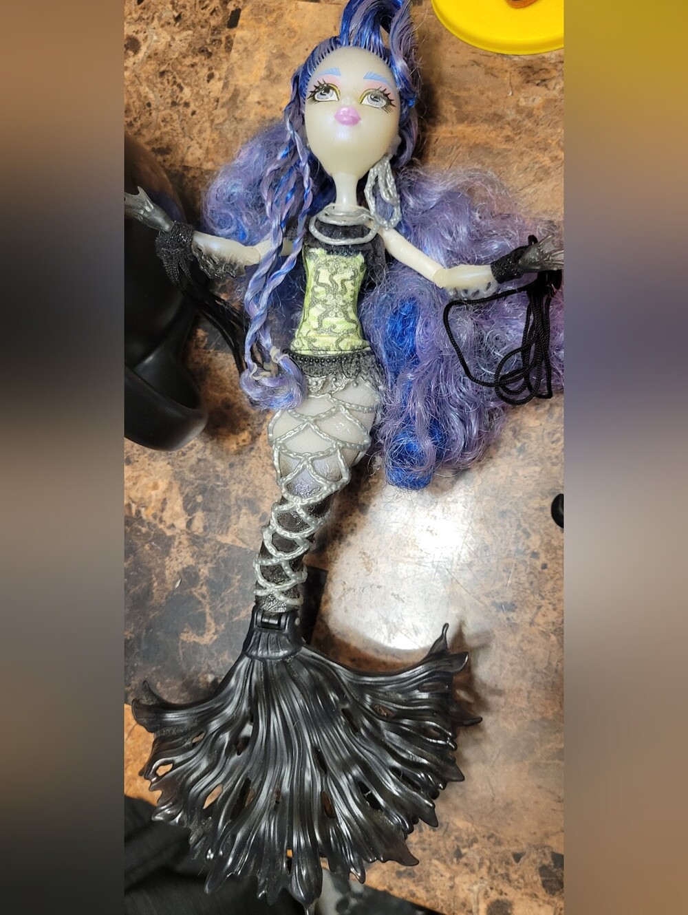 G1 Monster High Serina Von Boo Freaky Fusion Only Displayed